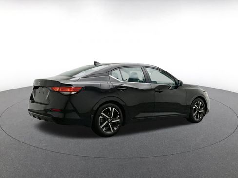 Used 2025 Nissan Sentra SV FWD image 11