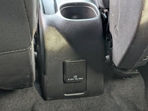 Used 2017 Chevrolet Trax LT w/ LT Convenience Package image 33