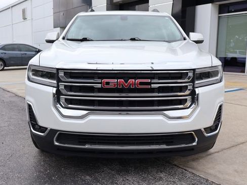 Used 2020 GMC Acadia SLT image 2