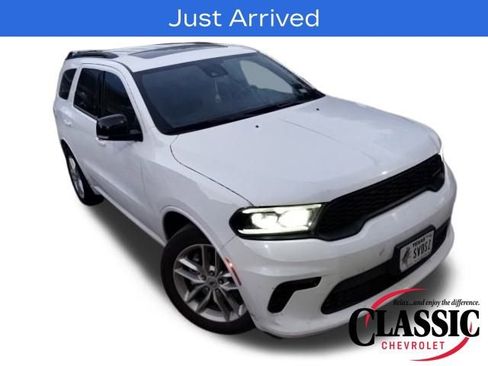 Used 2023 Dodge Durango GT image 22
