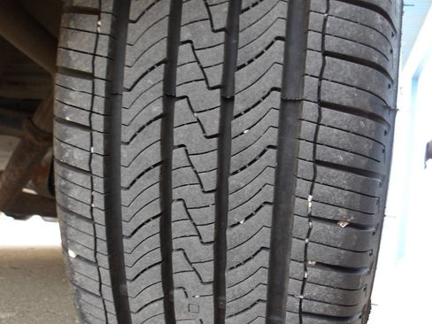 Used 2008 Suzuki SX4 Hatchback FWD image 35