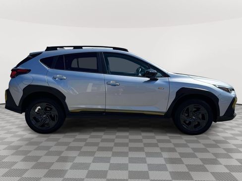 Used 2024 Subaru Crosstrek 2.5i Sport AWD/4WD image 9