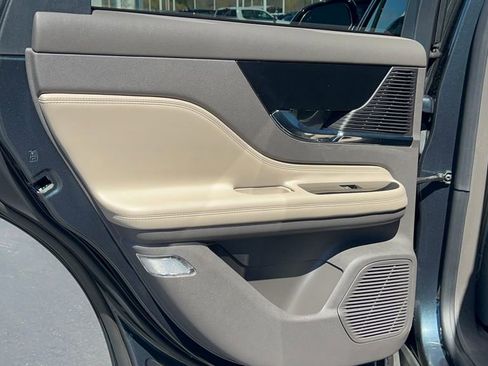 Used 2022 Lincoln Corsair Reserve w/ Equipment Group 201A image 34