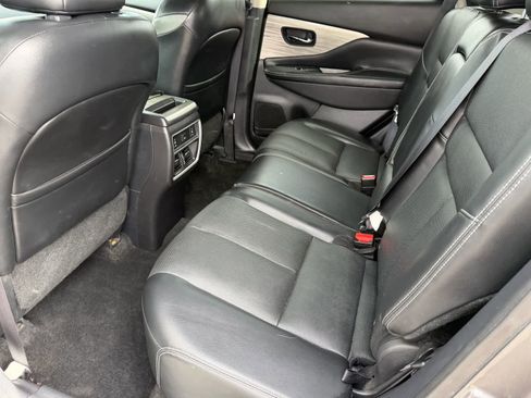 Used 2016 Nissan Murano Platinum w/ Platinum Technology Package FWD image 17