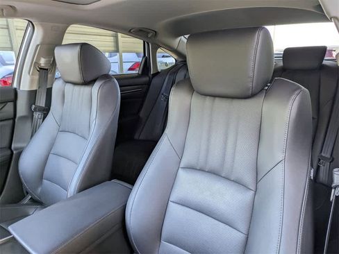 Used 2019 Honda Accord EX-L image 7