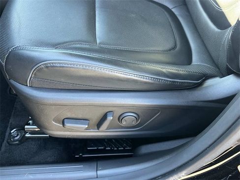 Used 2023 Hyundai Tucson Limited image 29