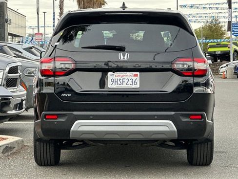 Used 2024 Honda Pilot EX-L image 5