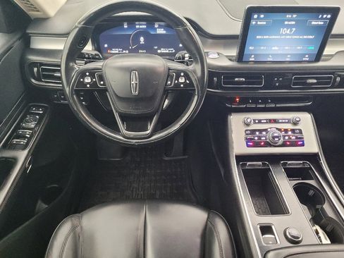 Used 2020 Lincoln Aviator AWD image 22
