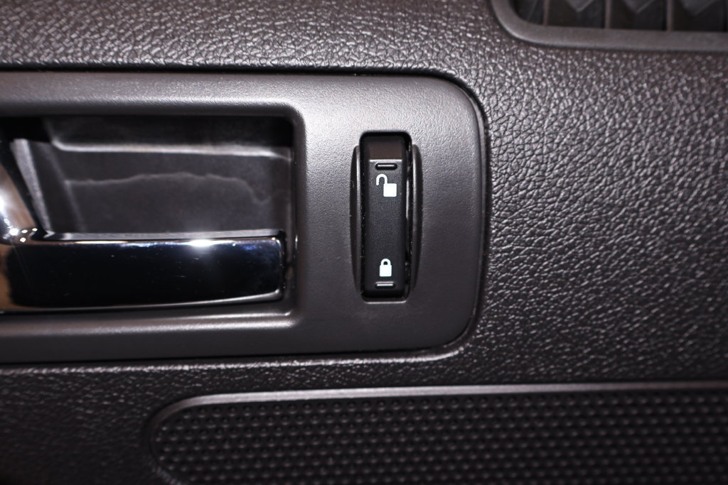 Used 2014 Ford Mustang GT Premium RWD image 11