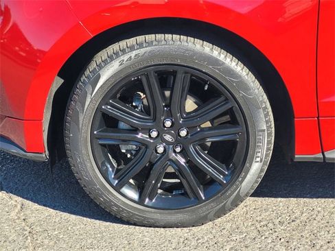 Used 2020 Ford Edge ST-Line image 11