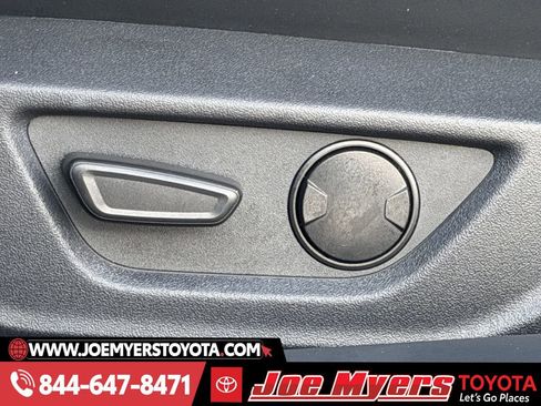 Used 2024 Ford Mustang GT Premium image 28