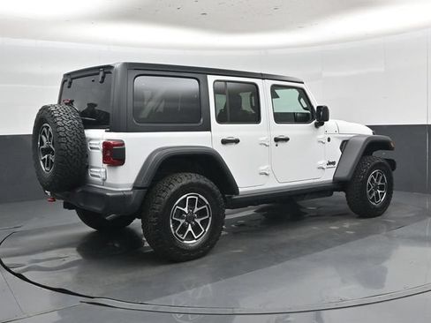 Used 2026 Jeep Wrangler Unlimited Rubicon AWD/4WD image 29