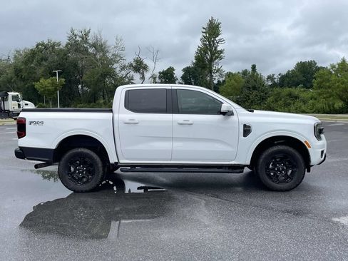 Used 2025 Ford Ranger Lariat w/ FX4 Off-Road Package AWD/4WD image 30