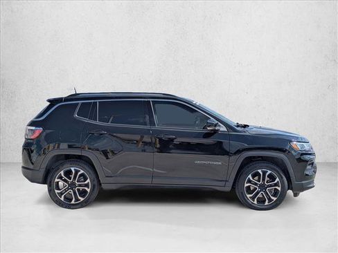 Used 2022 Jeep Compass Limited AWD/4WD image 4