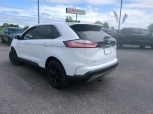 Used 2024 Ford Edge SEL AWD/4WD image 11