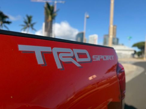Used 2016 Toyota Tacoma 2WD Access Cab image 7