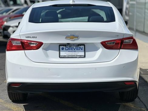 Used 2024 Chevrolet Malibu LT FWD image 3