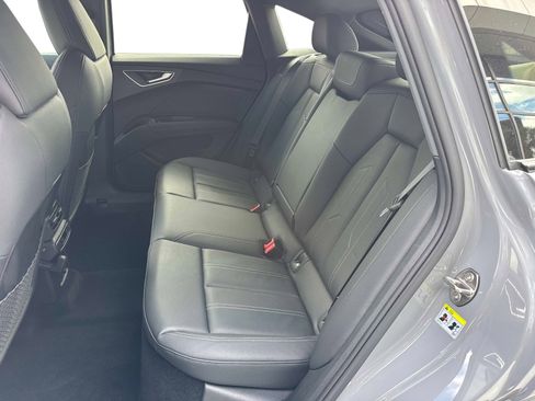 Used 2024 Audi Q4 e-tron Premium w/ Convenience Package image 15