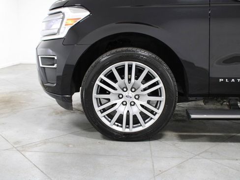 Used 2023 Ford Expedition Max Platinum image 22