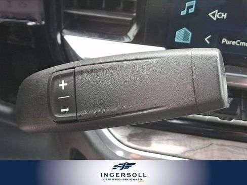 Used 2025 Chevrolet Silverado 2500 LTZ w/ LTZ Premium Package image 18