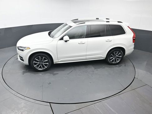 Used 2019 Volvo XC90 T5 Momentum image 40