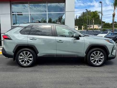 Used 2023 Toyota RAV4 XLE Premium FWD image 4