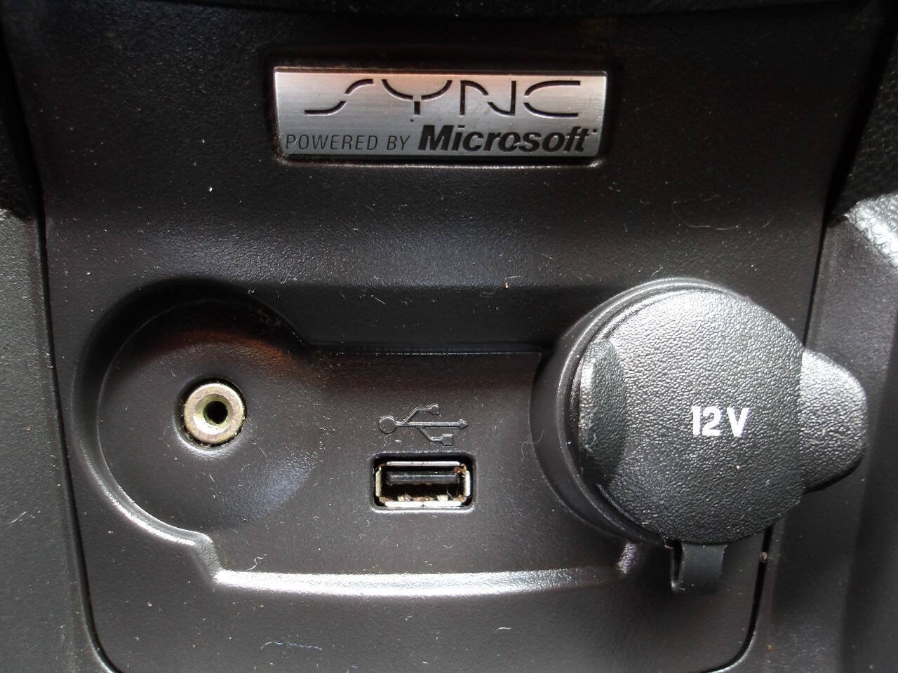 Used 2013 Ford Fiesta SE FWD image 16