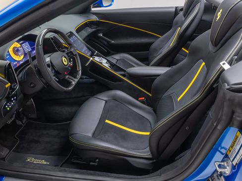 Used 2026 Ferrari Roma Spider RWD image 45