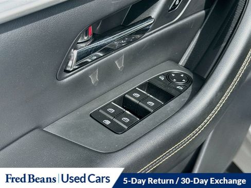 Used 2025 MAZDA CX-90 Plug-In Hybrid w/ Preferred AWD/4WD image 25