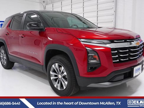 New 2026 Chevrolet Equinox LT w/ Convenience Package II image 3