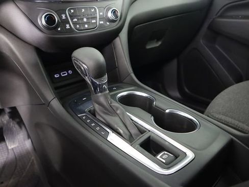 Used 2023 Chevrolet Equinox LT AWD/4WD image 44