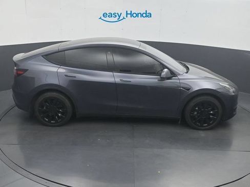 Used 2023 Tesla Model Y Long Range AWD/4WD image 24