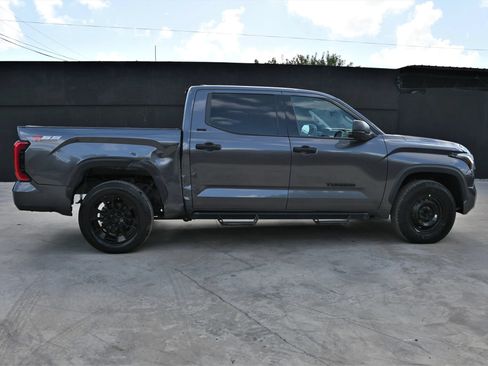 Used 2022 Toyota Tundra SR5 RWD image 8
