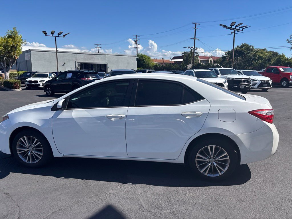 Used 2015 Toyota Corolla LE FWD image 7