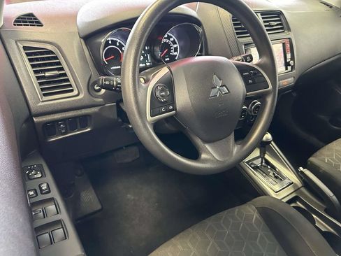 Used 2024 Mitsubishi Outlander Sport AWD image 12