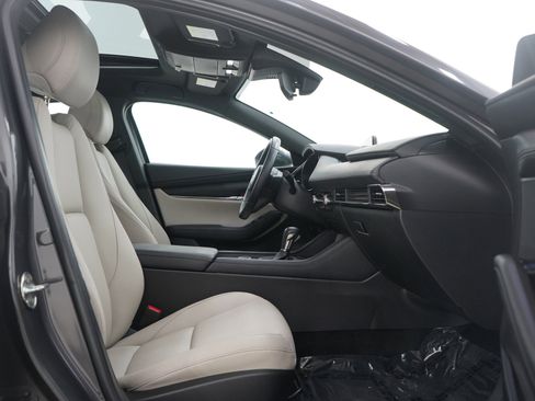 Used 2023 MAZDA MAZDA3 s image 11