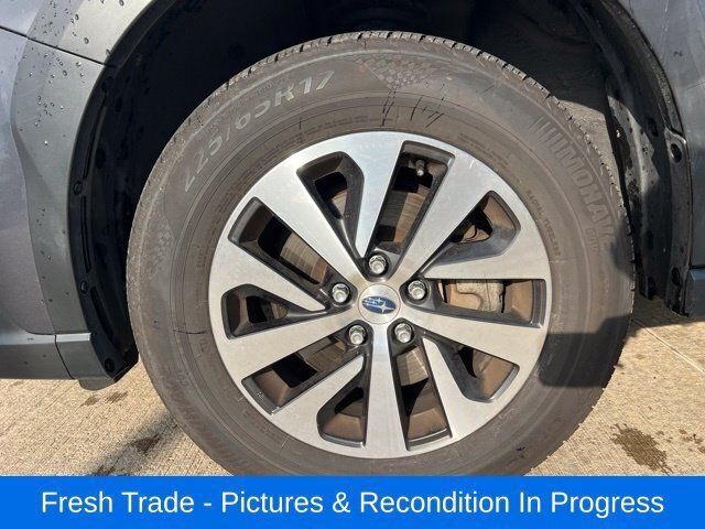 Used 2024 Subaru Outback Premium AWD/4WD image 9