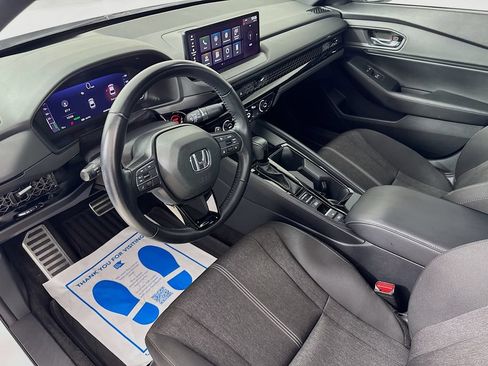 Certified 2023 Honda Accord Sport image 9
