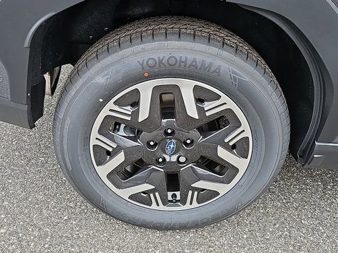 New 2026 Subaru Forester Premium AWD/4WD image 7