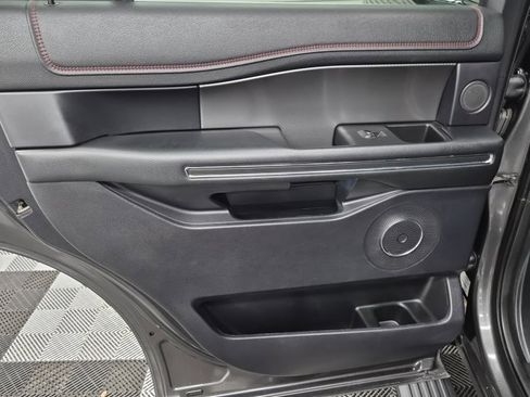 Used 2019 Ford Expedition Limited w/ Equipment Group 303A image 17