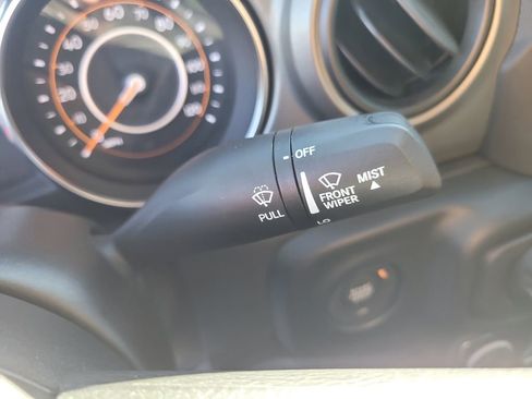 Used 2021 Jeep Wrangler Unlimited Sport image 29