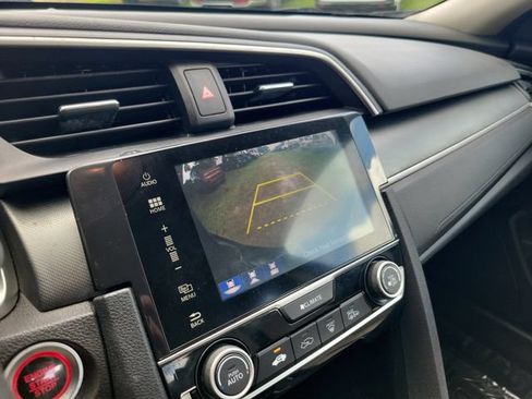 Used 2018 Honda Civic EX image 27