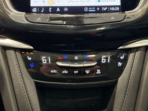 Used 2024 Cadillac XT6 Sport w/ Technology Package AWD/4WD image 14