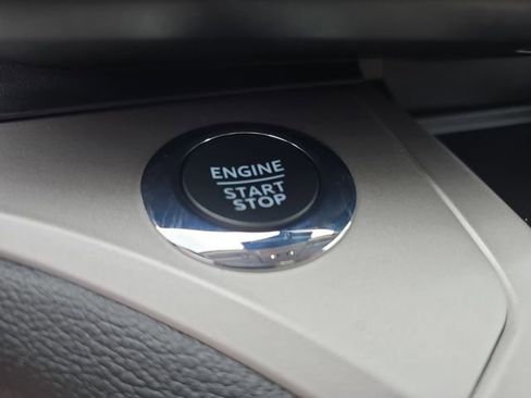Certified 2023 Ford Explorer XLT AWD/4WD image 20