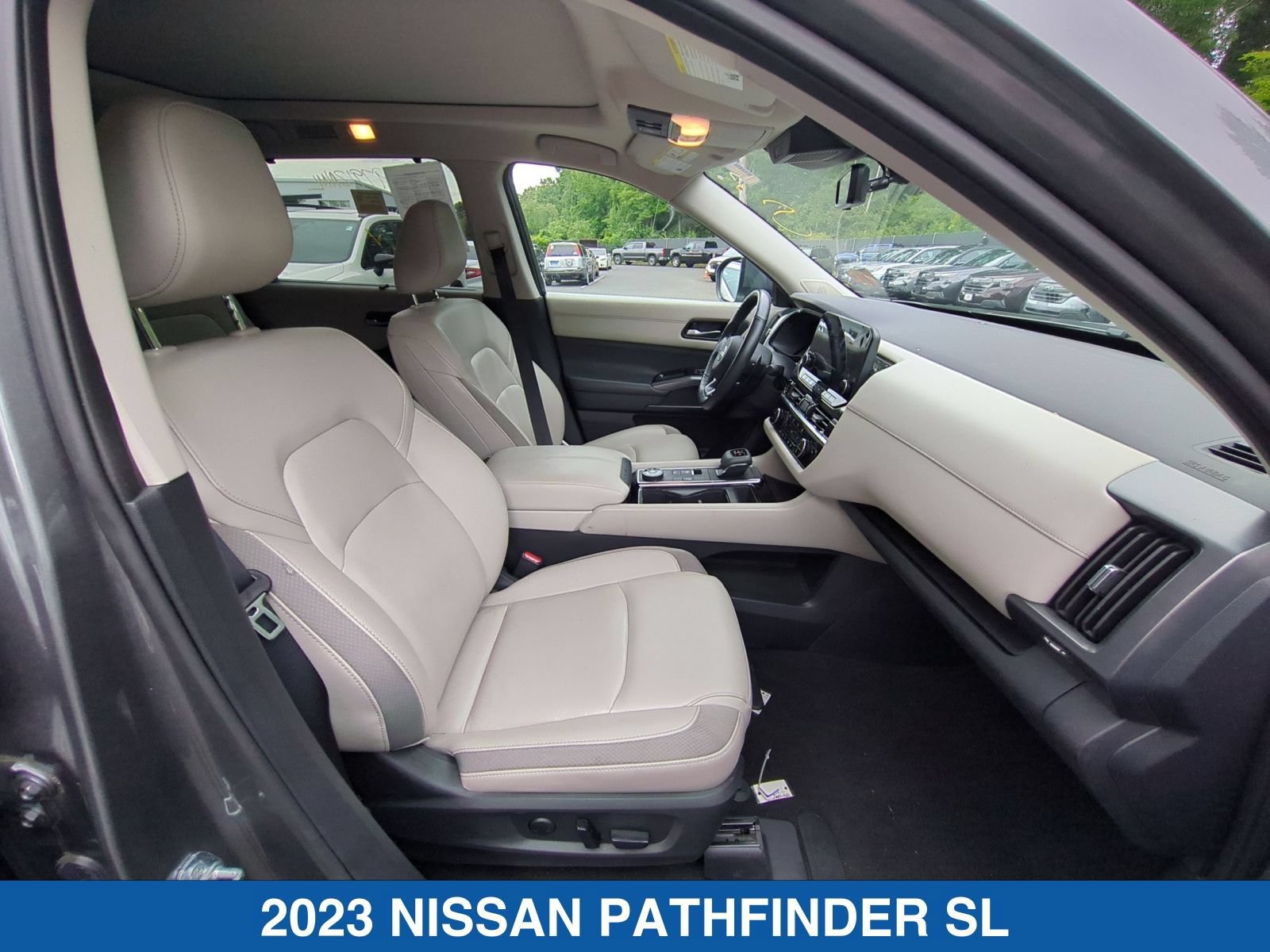 Used 2023 Nissan Pathfinder SL w/ SL Premium Package AWD/4WD image 38