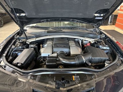 Used 2011 Chevrolet Camaro SS RWD image 25