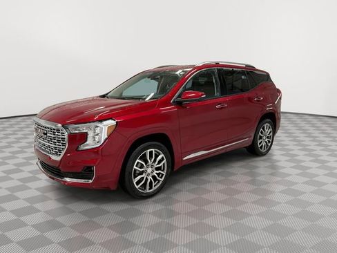 Certified 2024 GMC Terrain Denali w/ Denali Premium Package image 5