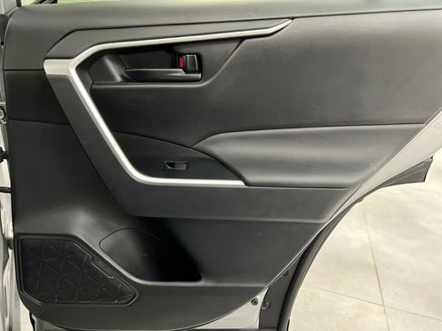 Used 2024 Toyota RAV4 LE image 19