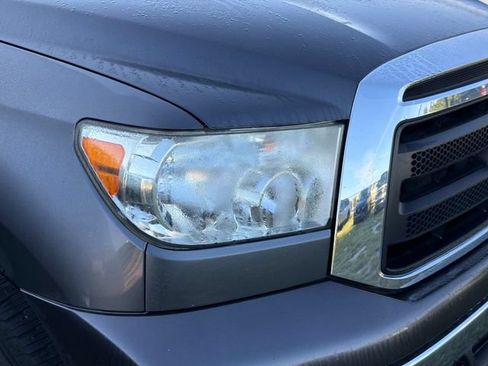 Used 2013 Toyota Tundra 4x4 Double Cab w/ SR5 Pkg image 4