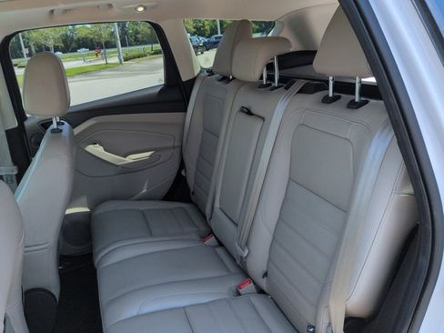 Used 2017 Ford Escape Titanium FWD image 15